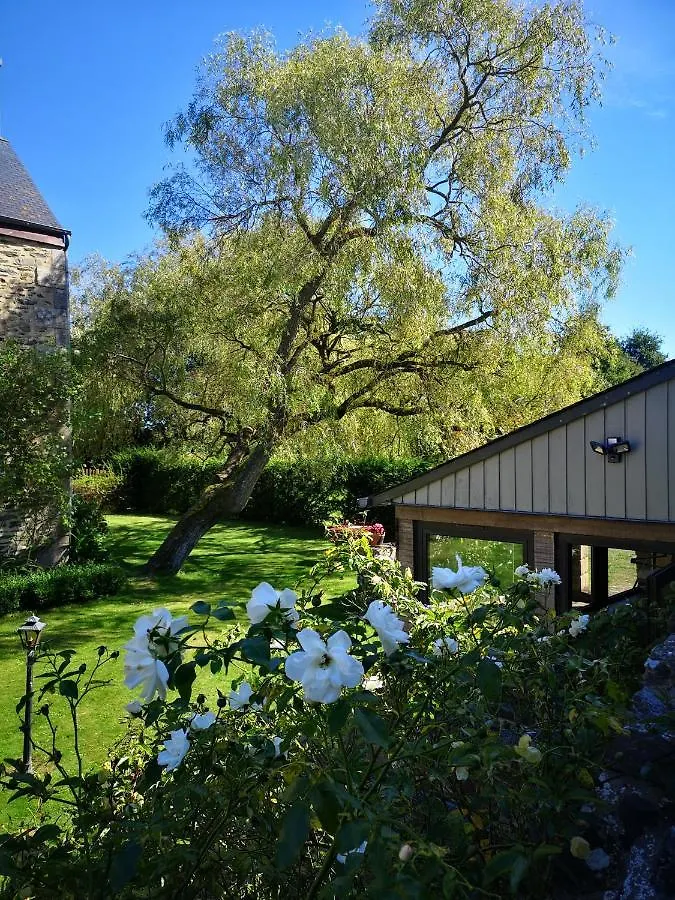 Holiday home Le Domaine De Coat Rogan, Le Gite De 10 Personnes Pommerit-Jaudy